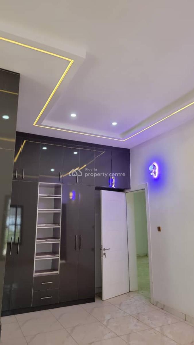 Luxury 8 Bedroom Penthouse Mansion, Gwarinpa, Abuja, Detached Duplex for Sale