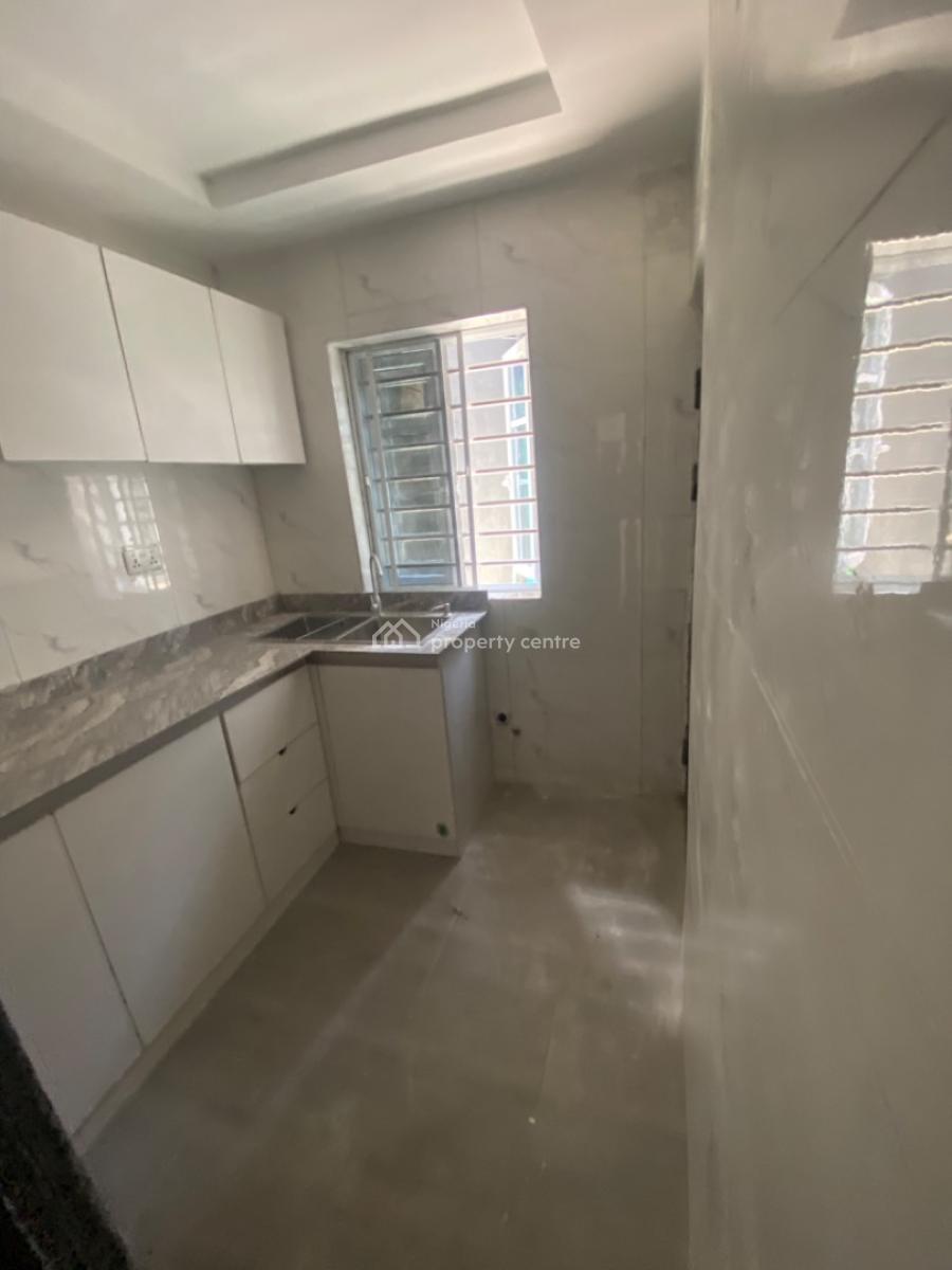 Brand New Luxury 2bedroom Flat, Treasure Estate, Sky Mall Lane, Ogidan, Ajah, Lagos, Flat / Apartment for Rent