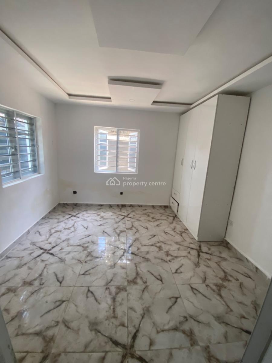 Brand New Luxury 2bedroom Flat, Treasure Estate, Sky Mall Lane, Ogidan, Ajah, Lagos, Flat / Apartment for Rent