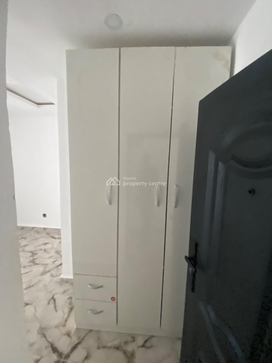 Brand New Luxury 2bedroom Flat, Treasure Estate, Sky Mall Lane, Ogidan, Ajah, Lagos, Flat / Apartment for Rent