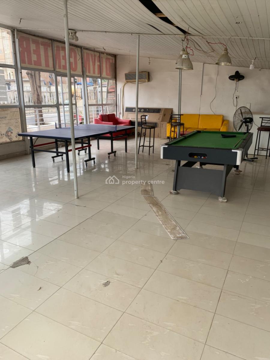 Garden Spaces for 3m Each, Zone 3, Wuse , Abuja, Zone 3, Wuse, Abuja, Restaurant / Bar for Rent