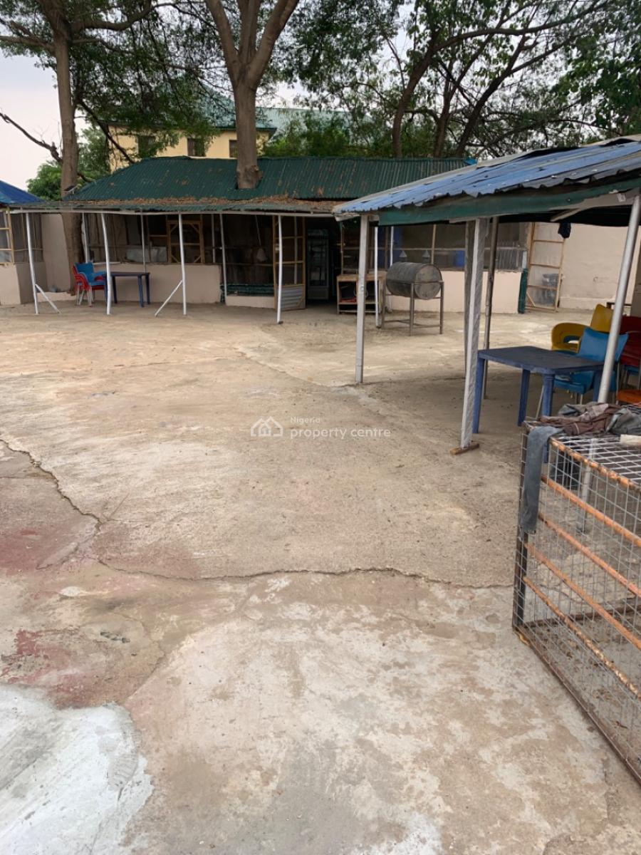 Garden Spaces for 3m Each, Zone 3, Wuse , Abuja, Zone 3, Wuse, Abuja, Restaurant / Bar for Rent