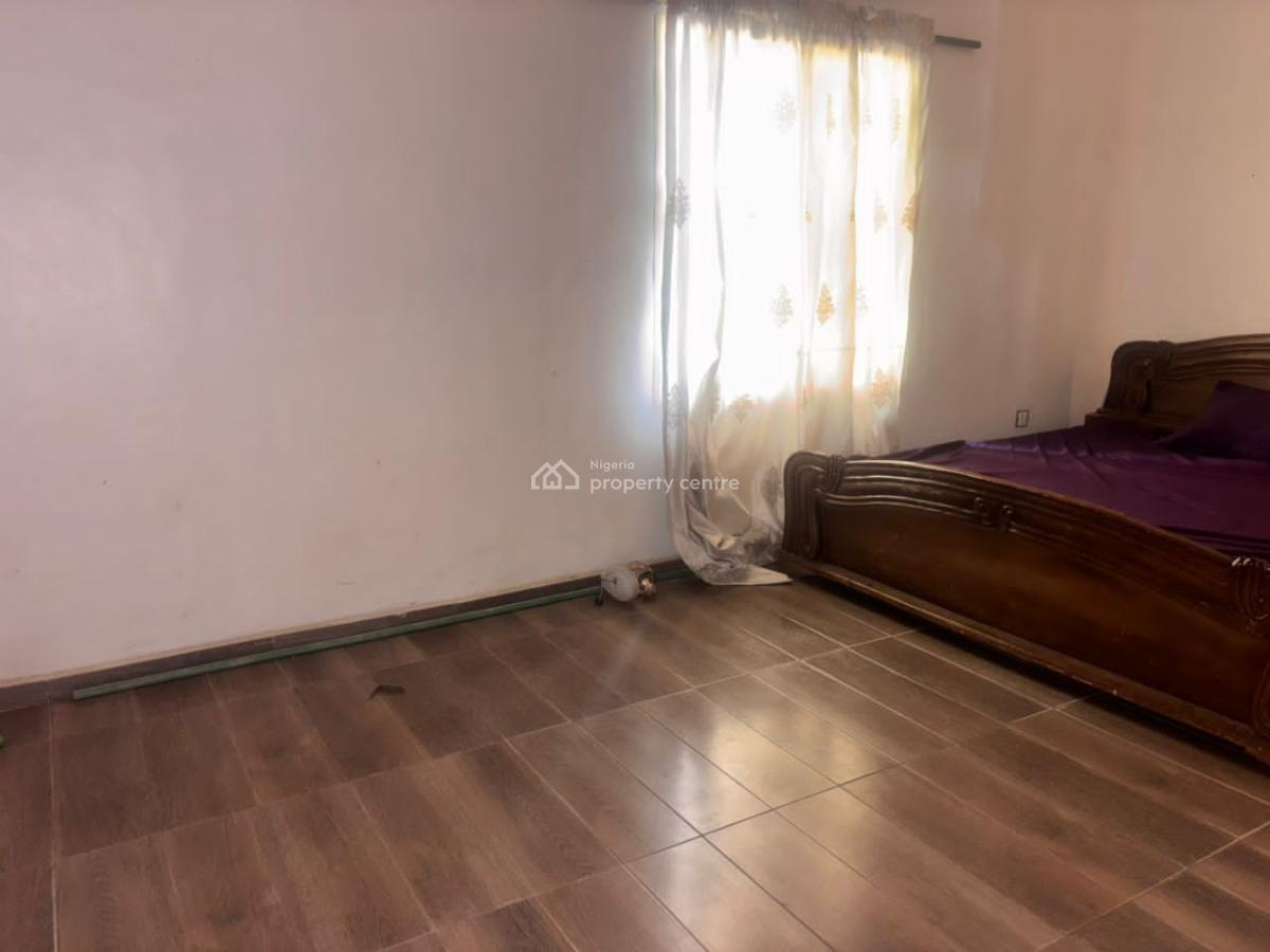 Upstairs Studio Apartment at New Road, Lekki, New Road, Lekki, Lagos, Self Contain (single Rooms) for Rent