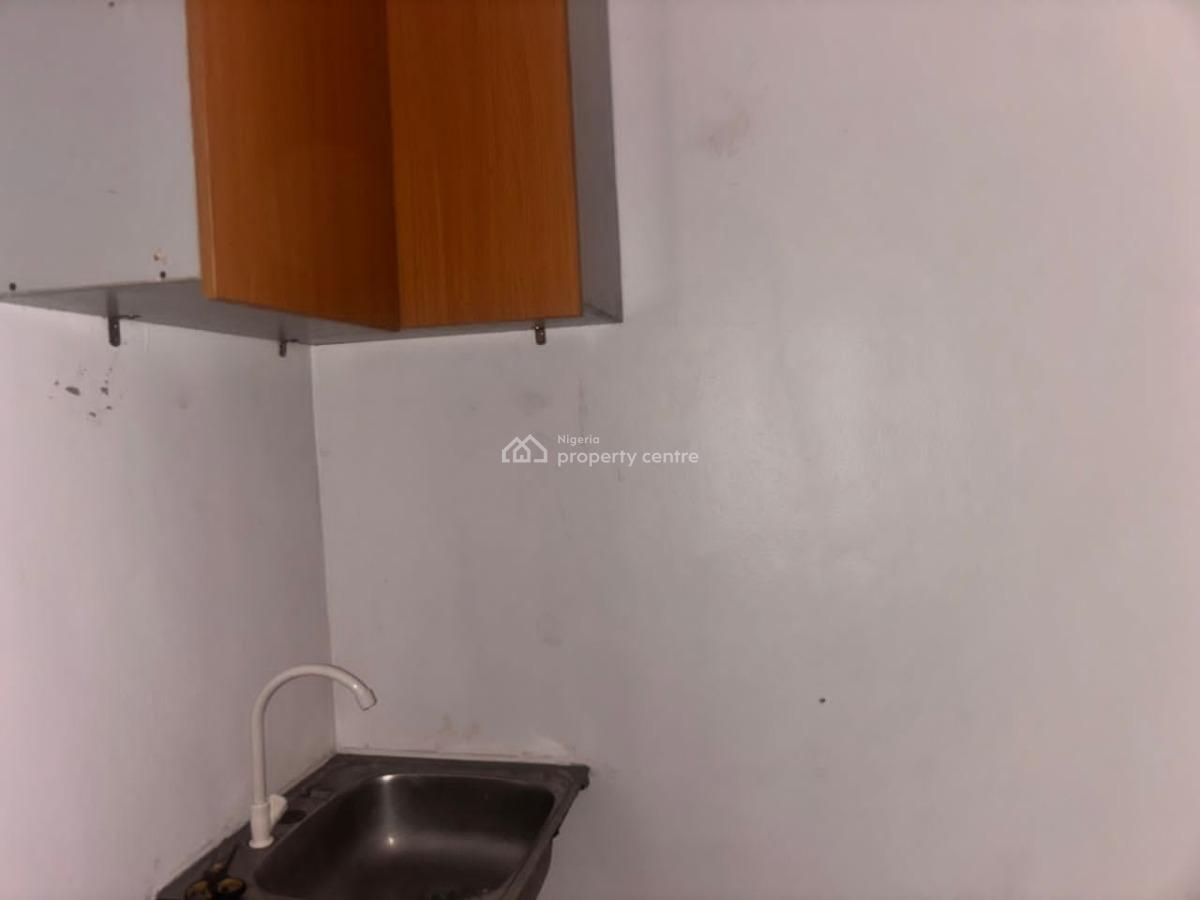 Upstairs Studio Apartment at New Road, Lekki, New Road, Lekki, Lagos, Self Contain (single Rooms) for Rent