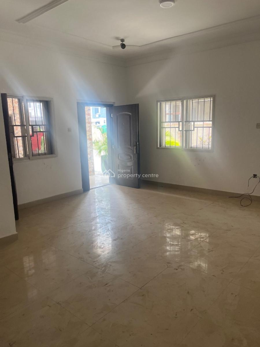 Mini Flat with Big Kitchen with Visitors Toilet, By Chisco Junction, Ikate Elegushi, Lekki, Lagos, Mini Flat (room and Parlour) for Rent