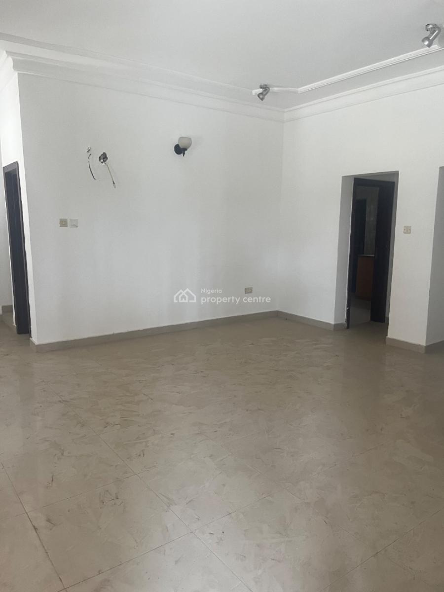 Mini Flat with Big Kitchen with Visitors Toilet, By Chisco Junction, Ikate Elegushi, Lekki, Lagos, Mini Flat (room and Parlour) for Rent