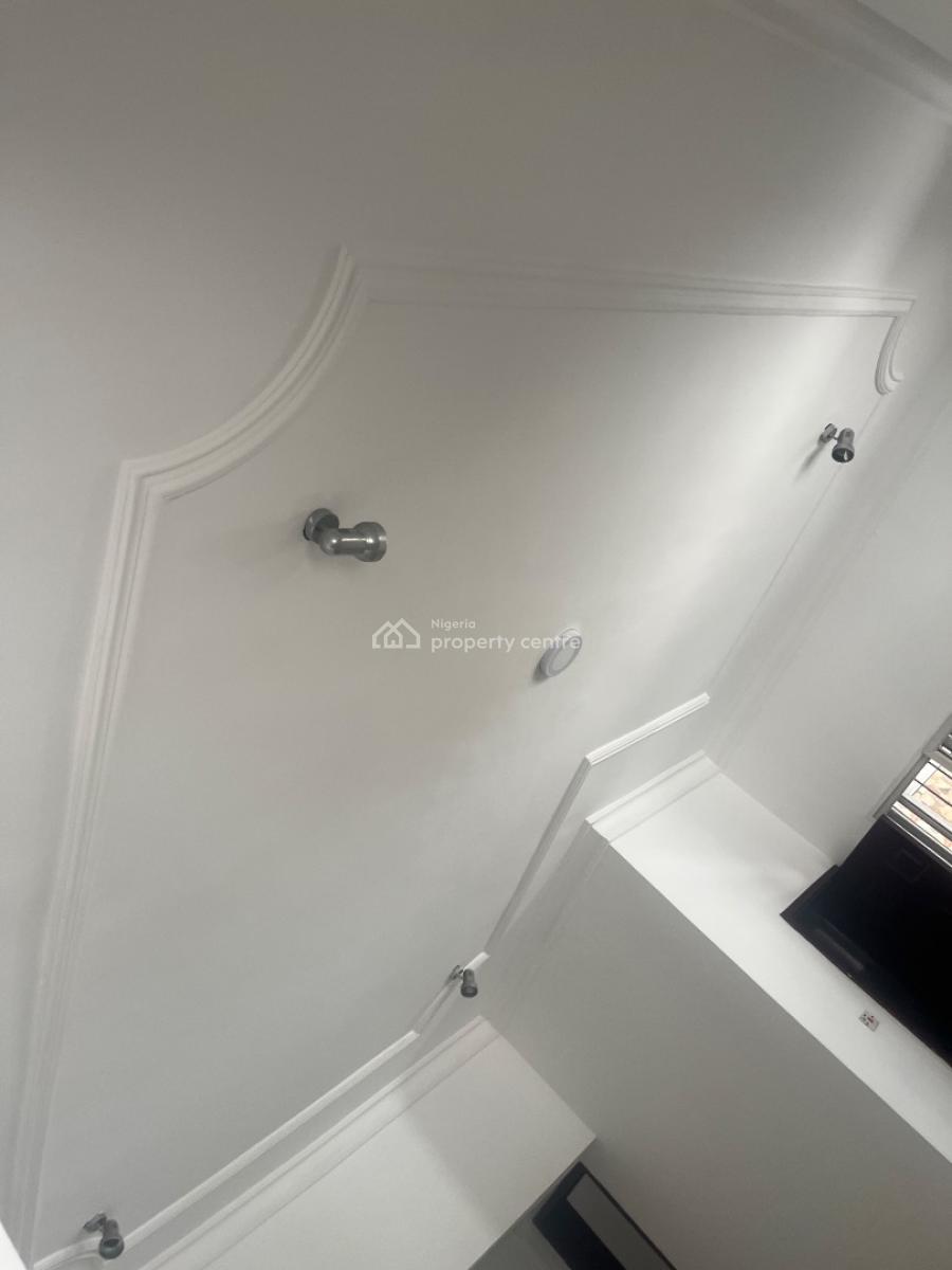 Mini Flat with Big Kitchen with Visitors Toilet, By Chisco Junction, Ikate Elegushi, Lekki, Lagos, Mini Flat (room and Parlour) for Rent