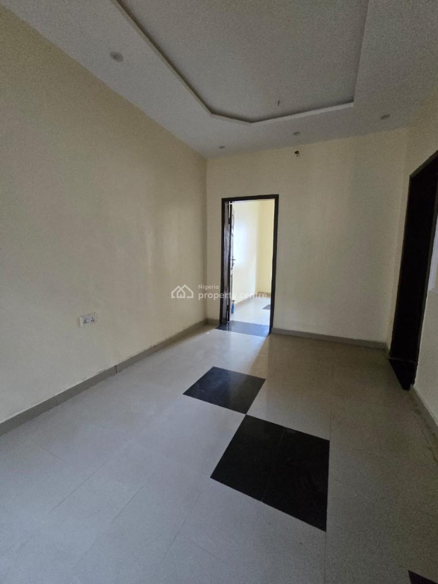 Mini Flat at Lekki Phase 1, Lekki Phase 1 Lekki Lagos, Lekki Phase 1, Lekki, Lagos, Mini Flat (room and Parlour) for Rent