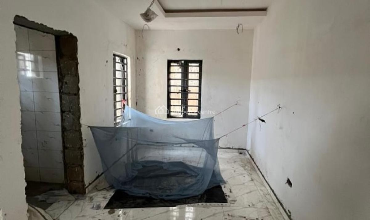 Lovely Built 3 Bedroom Apartment in Serene Environment, Gbagada, Lagos, Flat / Apartment for Sale