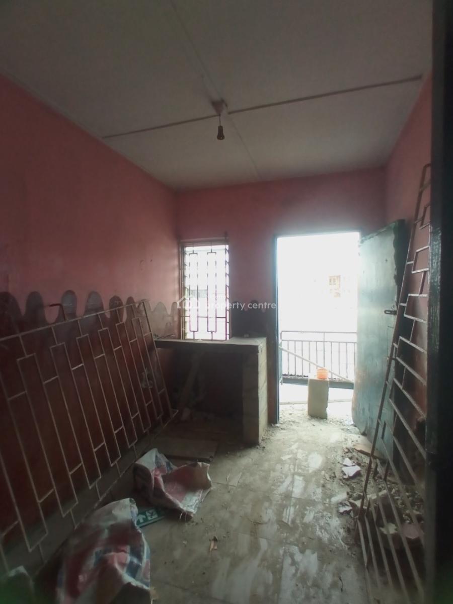 4 Units of 3 Bedroom Flat, Oworo Road, Oworonshoki, Kosofe, Lagos, Flat / Apartment for Rent