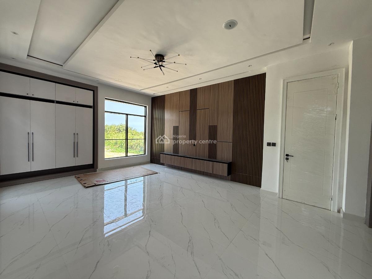 5 Bedroom Detached Available, Lekki, Lagos, Detached Duplex for Sale