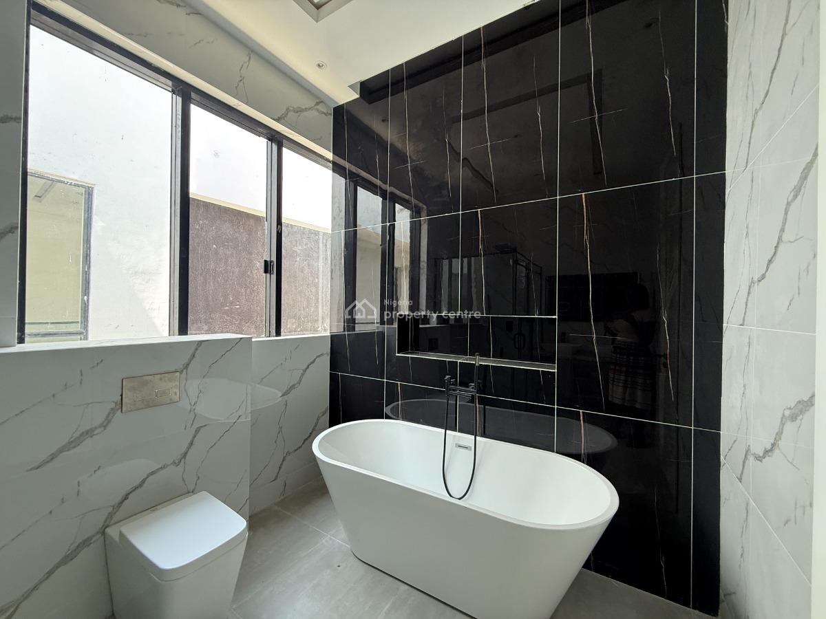 5 Bedroom Detached Available, Lekki, Lagos, Detached Duplex for Sale