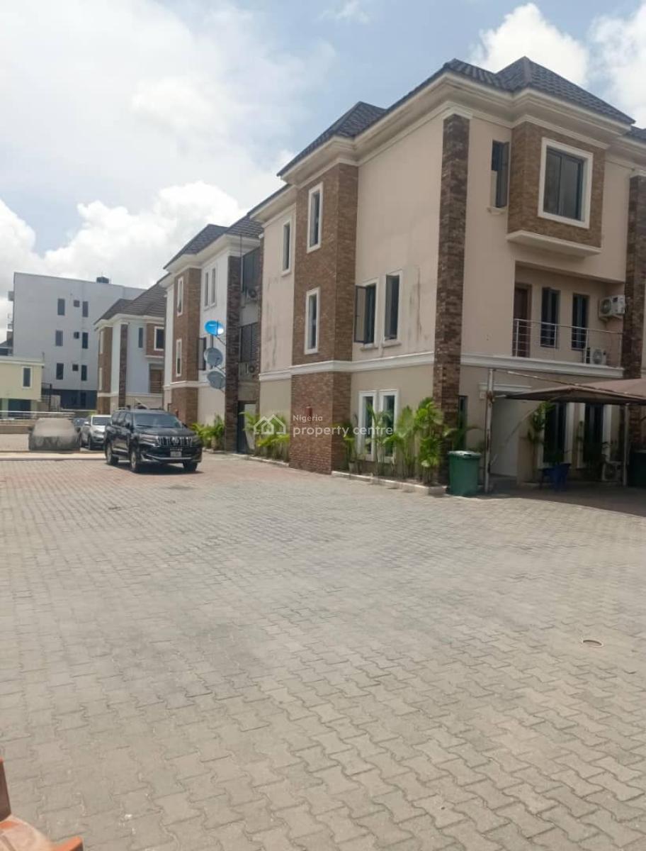 Elegant Spacious 4 Bedroom Terrace Duplex with Bq in a Secure Estate, Ikate, Lekki, Lagos, Terraced Duplex for Sale
