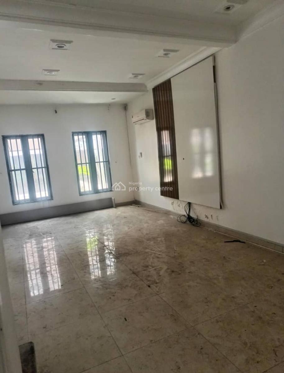 Elegant Spacious 4 Bedroom Terrace Duplex with Bq in a Secure Estate, Ikate, Lekki, Lagos, Terraced Duplex for Sale
