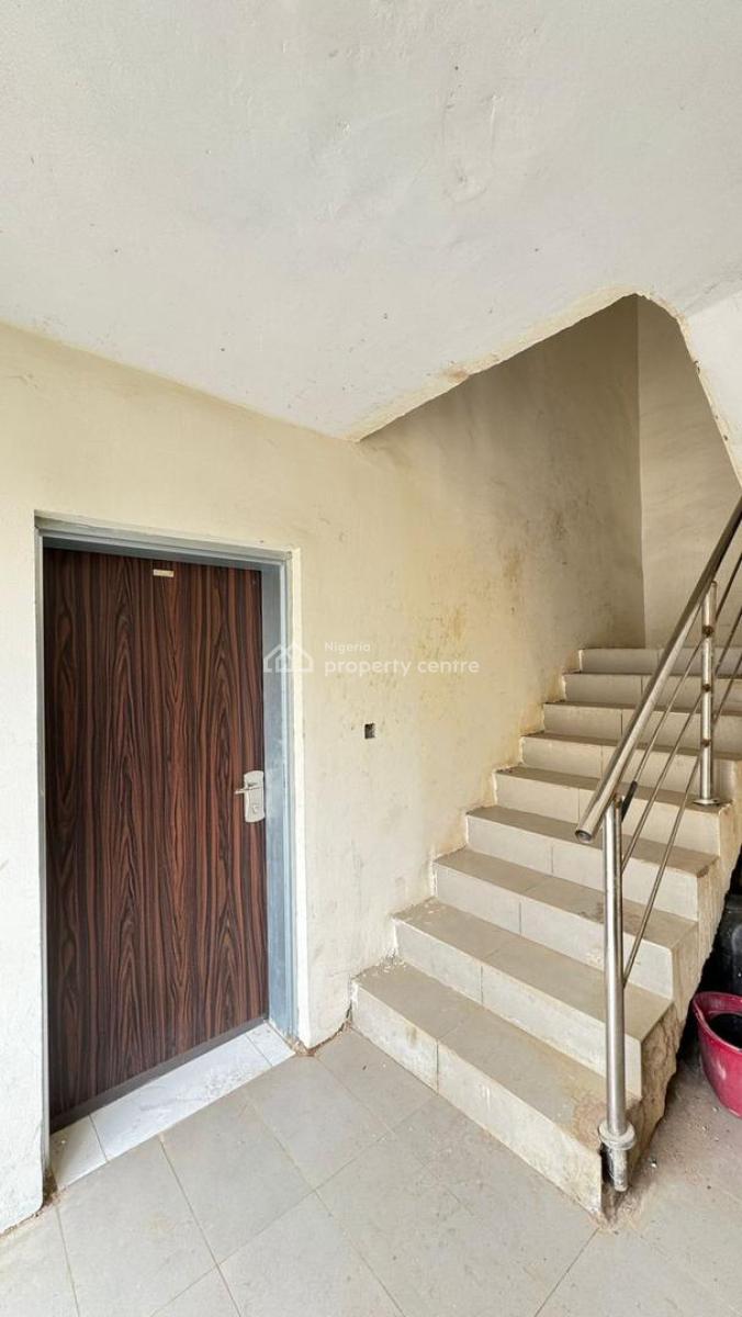 Distress 2 Bedroom Block of Flats, Lifecamp District, Life Camp, Abuja, Block of Flats for Sale