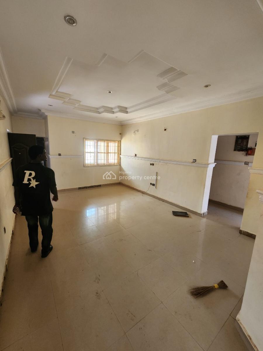 Luxury Two Bedroom Block of Flat, News Engineering, Dawaki, Gwarinpa, Abuja, Flat / Apartment for Rent