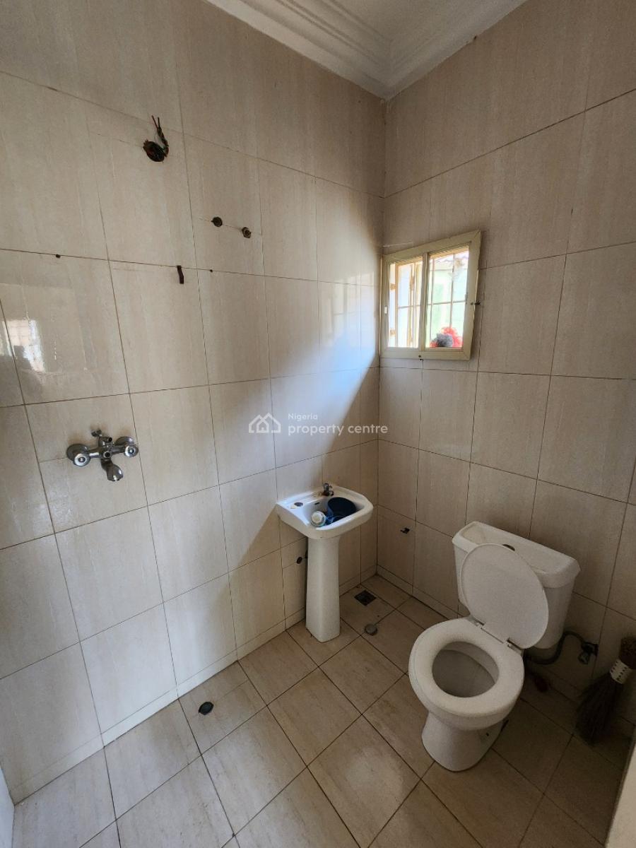 Luxury Two Bedroom Block of Flat, News Engineering, Dawaki, Gwarinpa, Abuja, Flat / Apartment for Rent