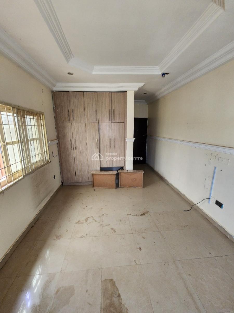 Luxury Two Bedroom Block of Flat, News Engineering, Dawaki, Gwarinpa, Abuja, Flat / Apartment for Rent