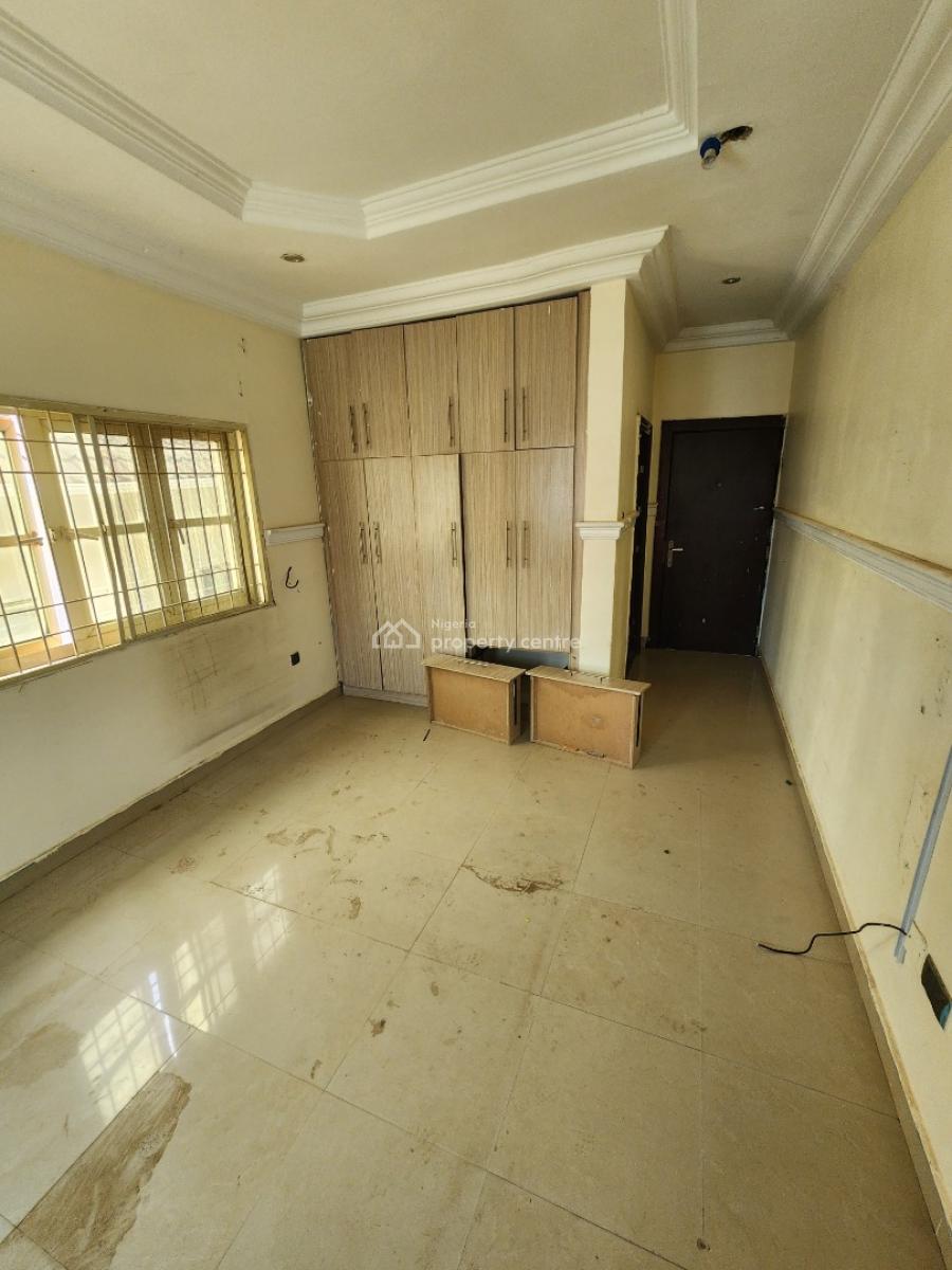 Luxury Two Bedroom Block of Flat, News Engineering, Dawaki, Gwarinpa, Abuja, Flat / Apartment for Rent