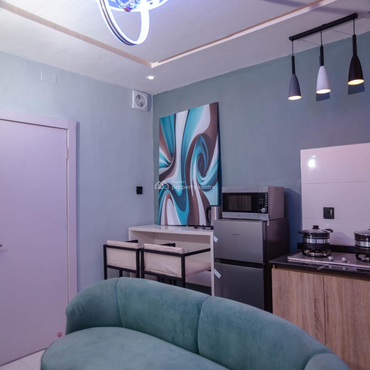 1 Bedroom Apartment with Open Plan Kitchen, 18, Memudu Aremu Street, Ikate, Surulere, Lagos, Flat / Apartment Short Let