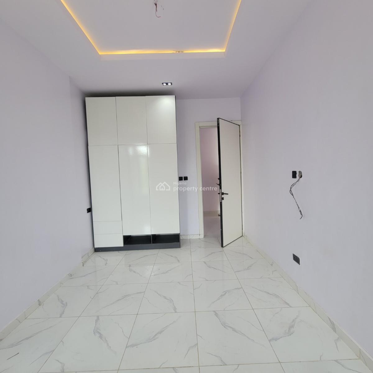 Gorgeous 2 Bedroom Apartment with a Bq,pool,elevator, Ikate, Lekki, Lagos, Flat / Apartment for Sale