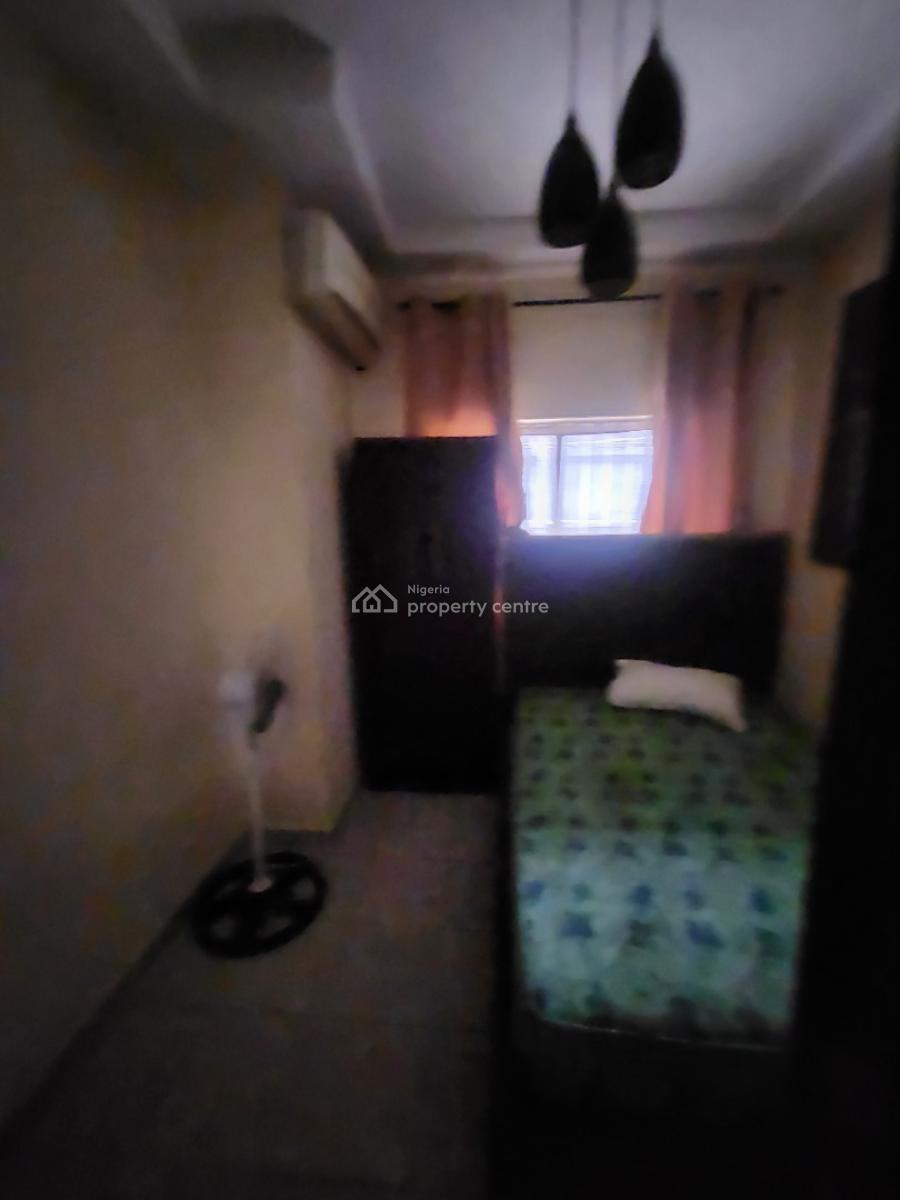 Clean 2 Bedroom Flat, Pay and Packin, Ground Floor, Wuse Zone, Wuse, Abuja, Flat / Apartment for Rent