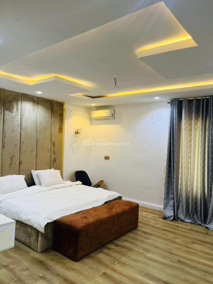 Fully Serviced and Furnished 3 Bedroom Flat with Tennis/basketball Cou, Ikate, Lekki, Lagos, Flat / Apartment for Rent