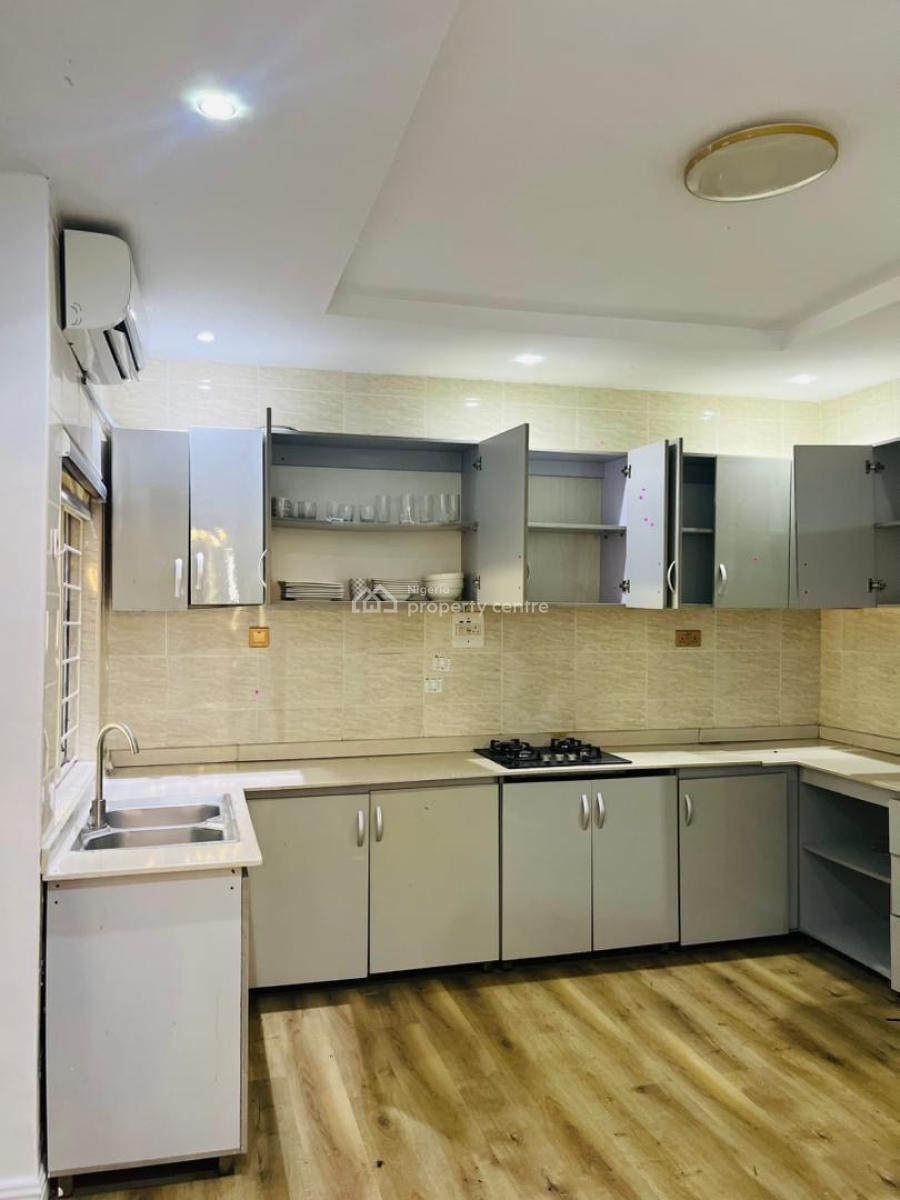Fully Serviced and Furnished 3 Bedroom Flat with Tennis/basketball Cou, Ikate, Lekki, Lagos, Flat / Apartment for Rent