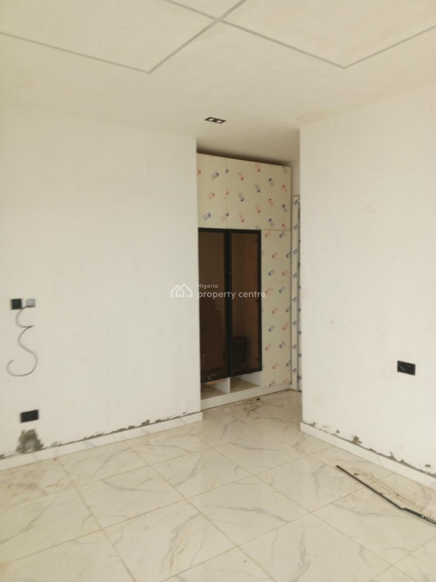 Newly Built 2 Bedroom Service Apartment in Secured Area, Off Spar Road, Ikate Elegushi, Lekki, Lagos, Flat / Apartment for Sale