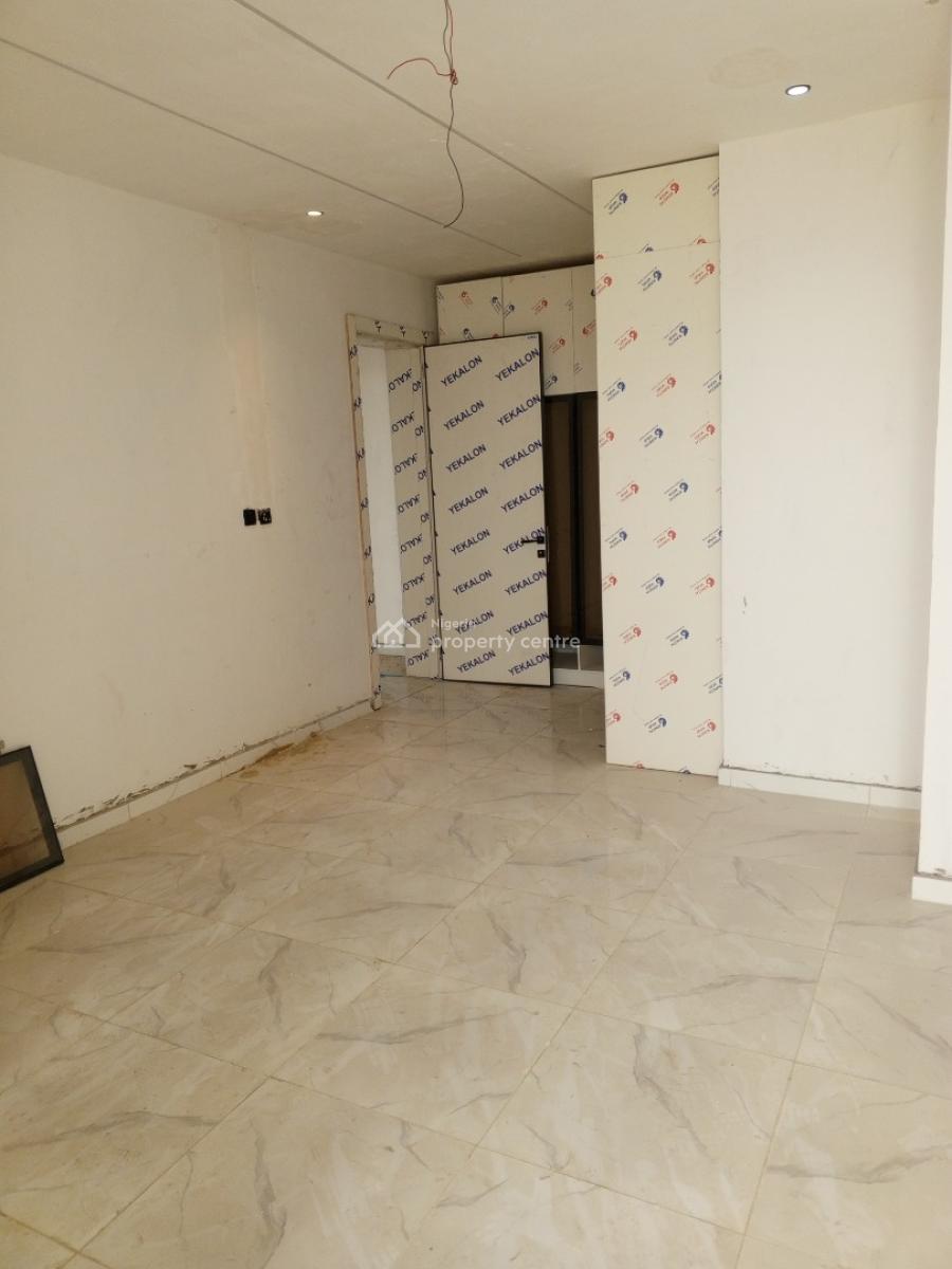 Newly Built 2 Bedroom Service Apartment in Secured Area, Off Spar Road, Ikate Elegushi, Lekki, Lagos, Flat / Apartment for Sale