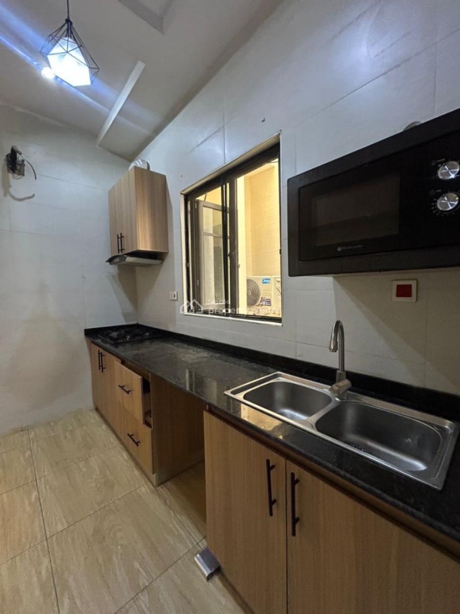 Lovely 2 Bedroom Apartment with Elevator in a Serene Environment, Ikate Elegushi, Lekki, Lagos, Flat / Apartment for Rent