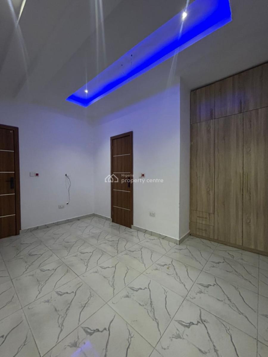 Lovely 2 Bedroom Apartment with Elevator in a Serene Environment, Ikate Elegushi, Lekki, Lagos, Flat / Apartment for Rent