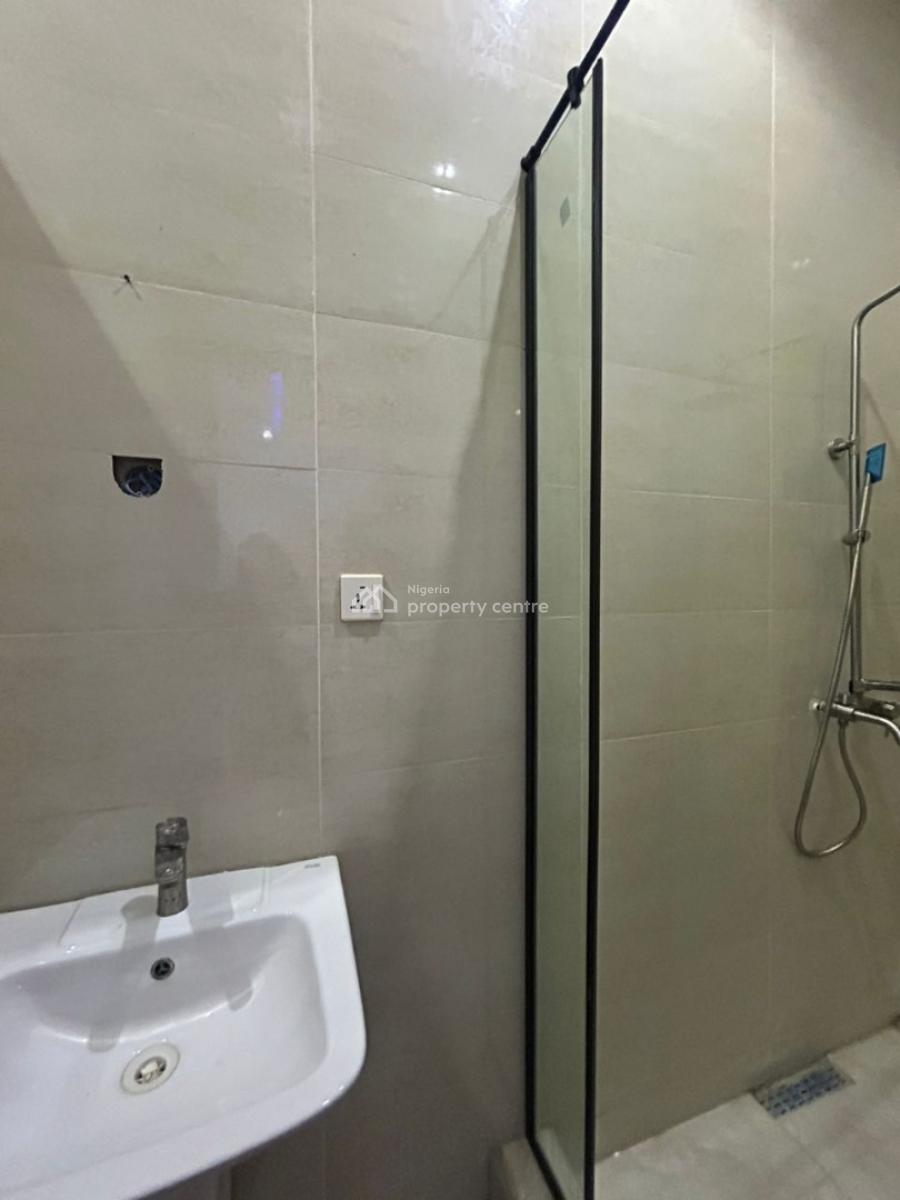 Lovely 2 Bedroom Apartment with Elevator in a Serene Environment, Ikate Elegushi, Lekki, Lagos, Flat / Apartment for Rent