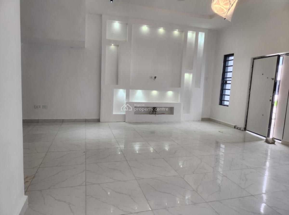 3 Bedroom Terrace Duplex with Bq, Ologolo, Lekki, Lagos, Terraced Duplex for Sale