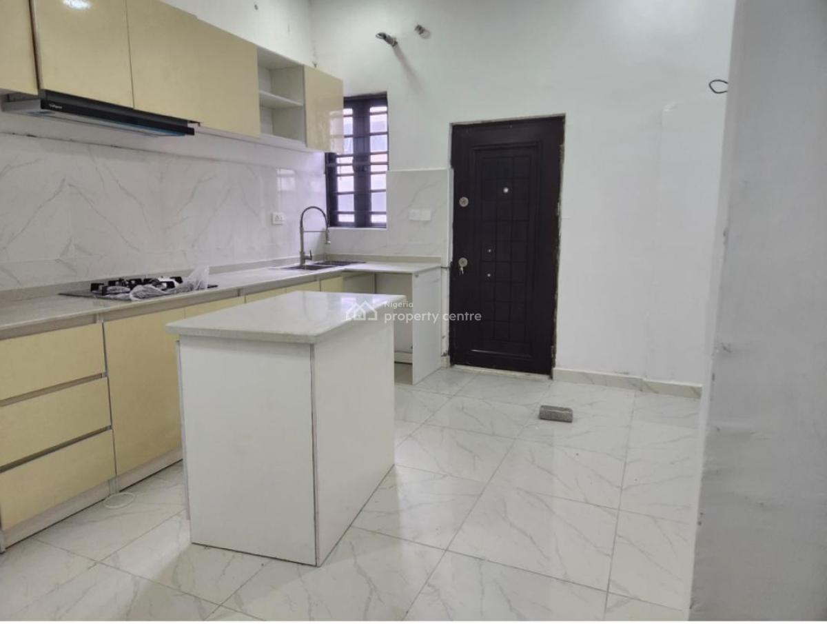 3 Bedroom Terrace Duplex with Bq, Ologolo, Lekki, Lagos, Terraced Duplex for Sale