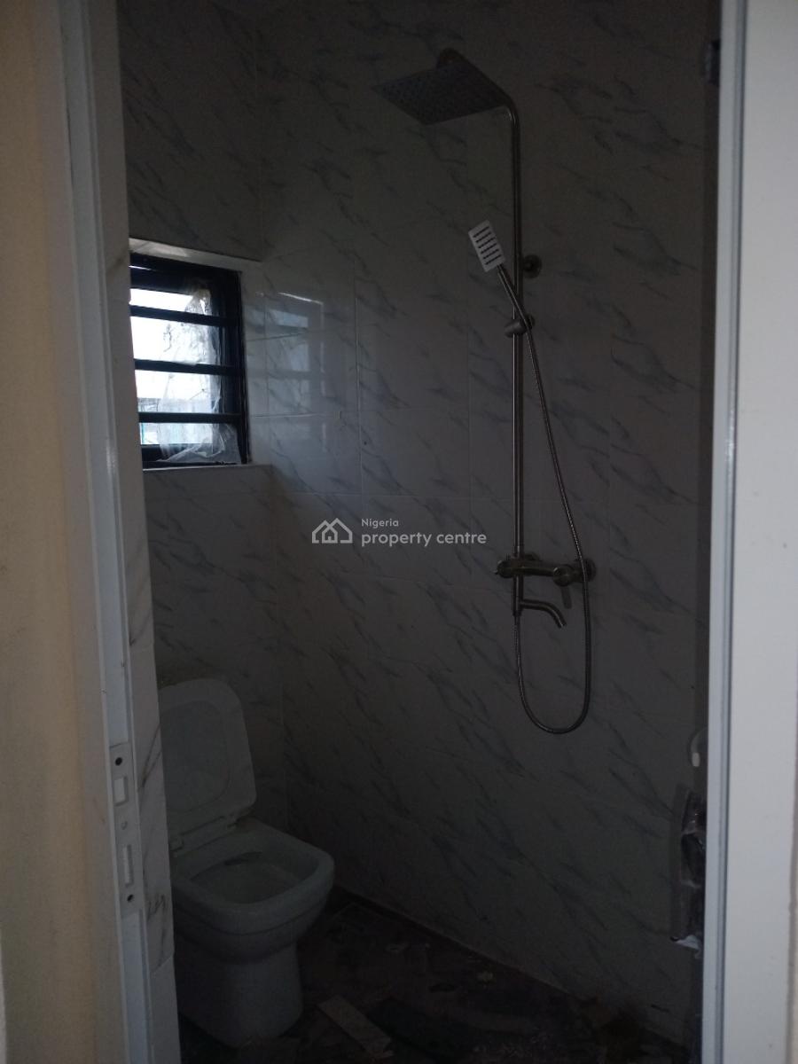 Newly Built 3-bedroom Flat, Onike, Yaba, Lagos, Flat / Apartment for Rent