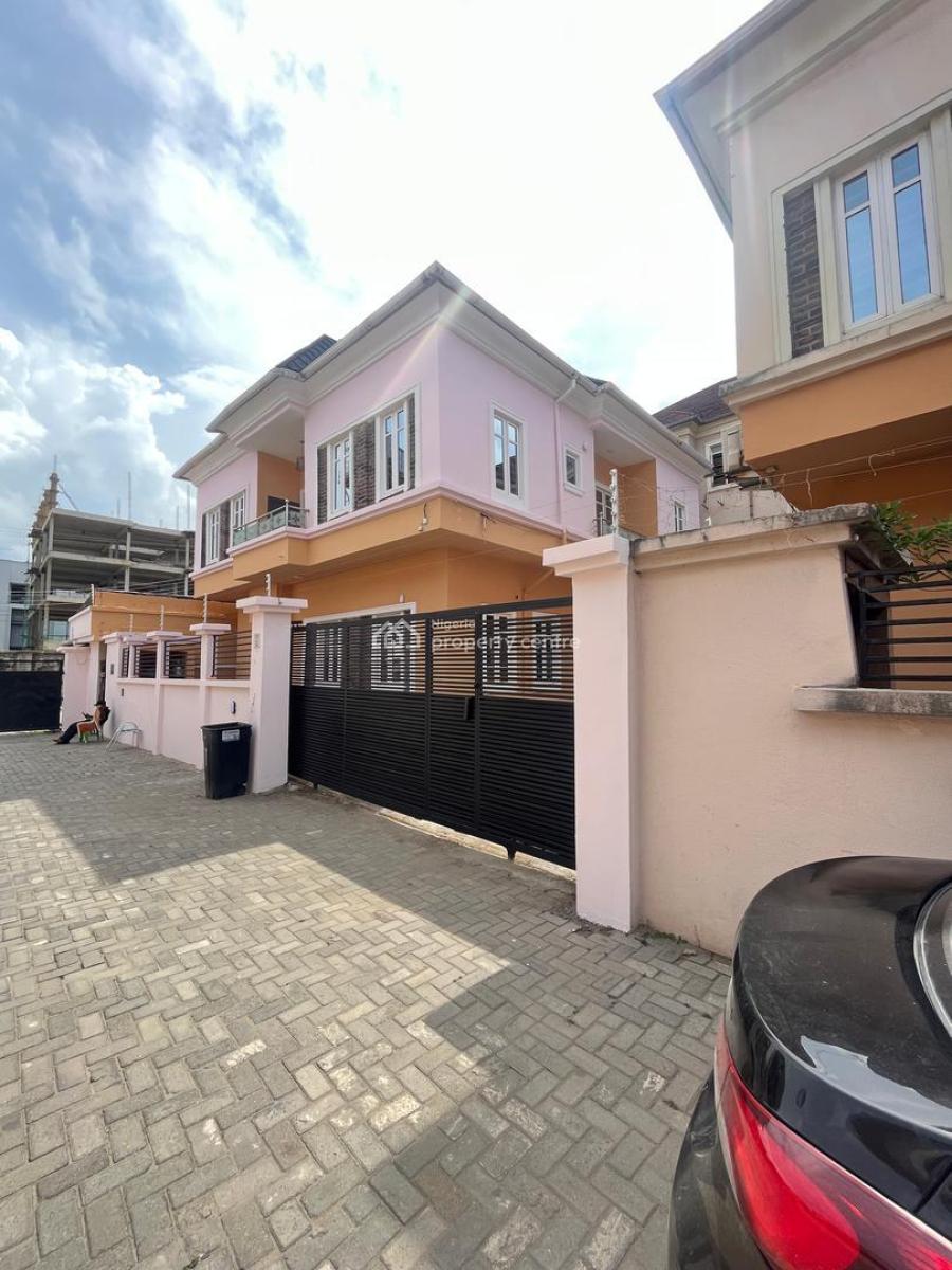 5 Bedroom Fully Detached Duplex with Bq, Ologolo, Lekki, Lagos, Detached Duplex for Rent