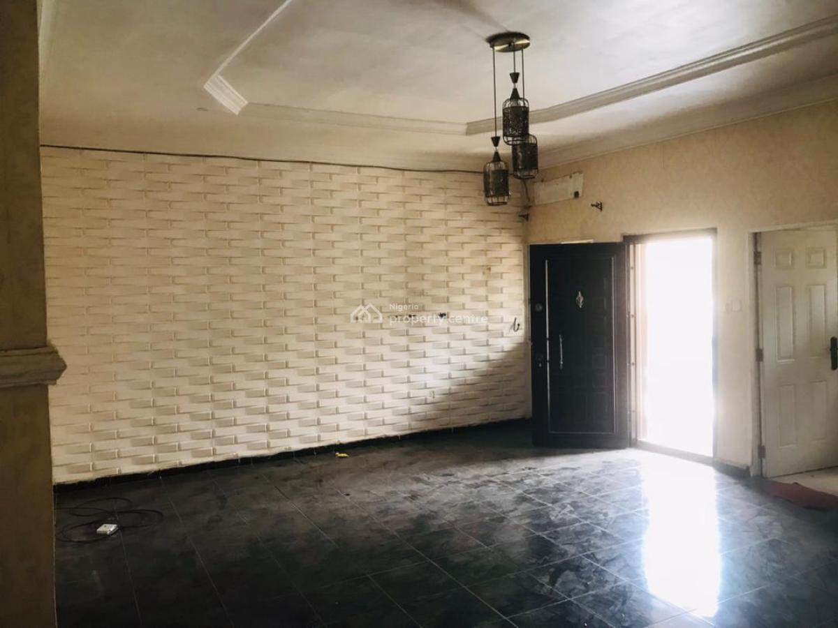 Standard 2-bedroom  Block of Flats, in an Estate, Dawaki, Gwarinpa, Abuja, Flat / Apartment for Rent