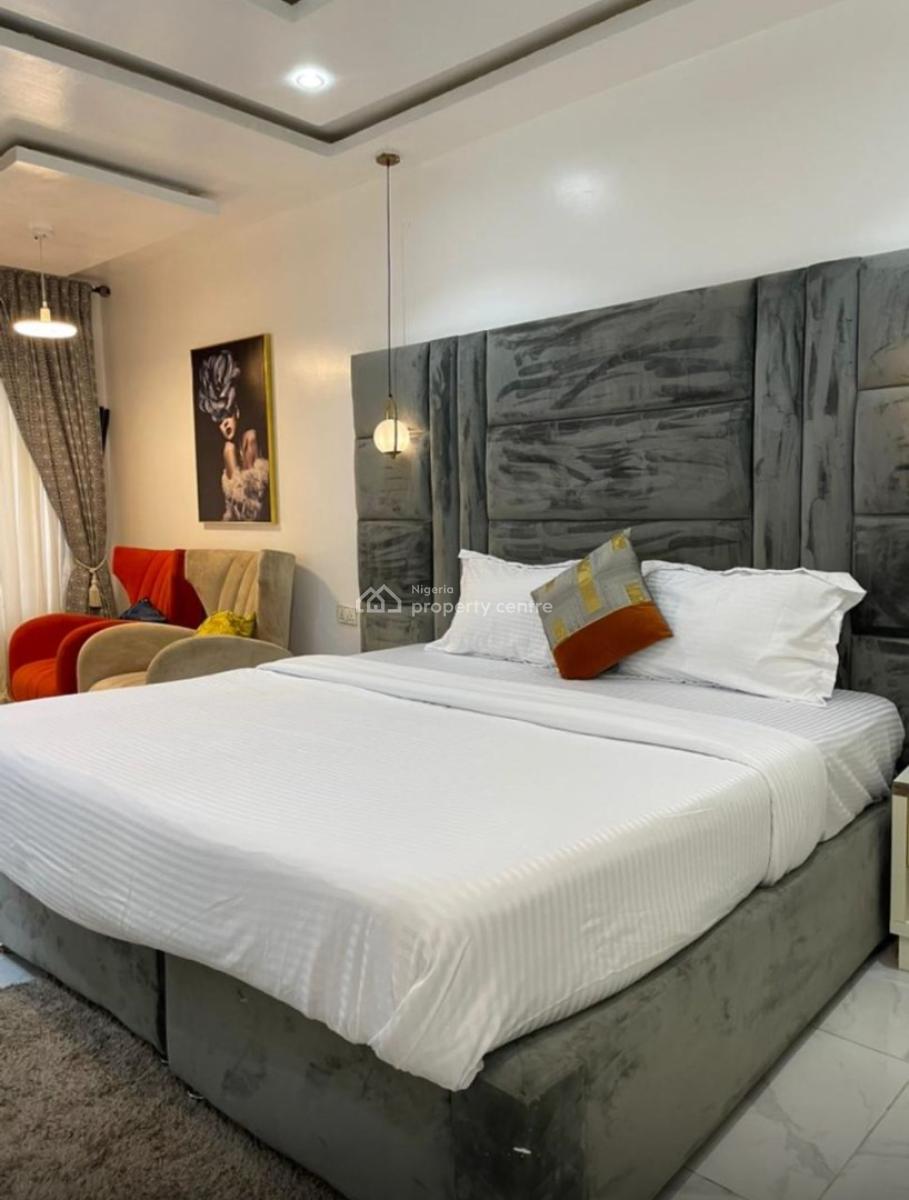 Furnished and Serviced 3 Bedroom Apartment, Spar Road, Ikate, Lekki, Lagos, Flat / Apartment for Rent