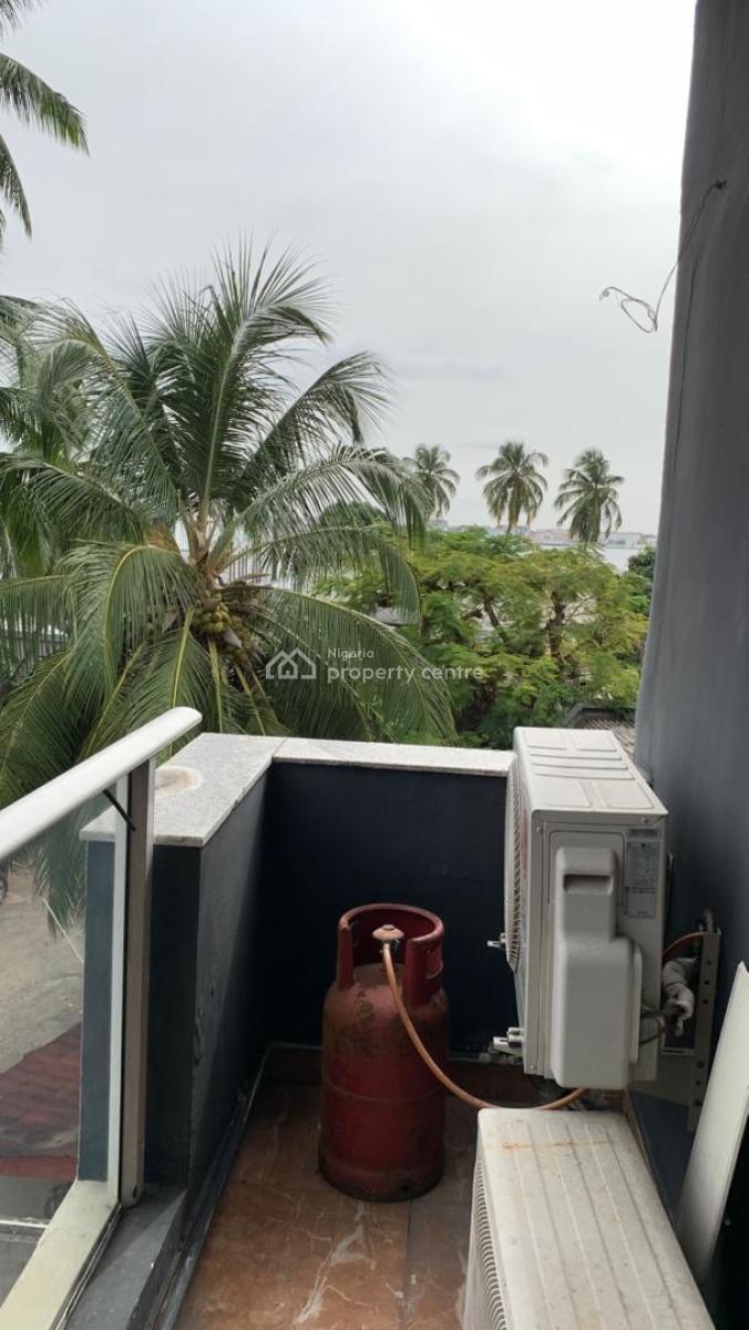 Luxury 3-bedroom Apartment + Maids Room (bq), Banana Road, Ikoyi, Lagos, Flat / Apartment for Rent