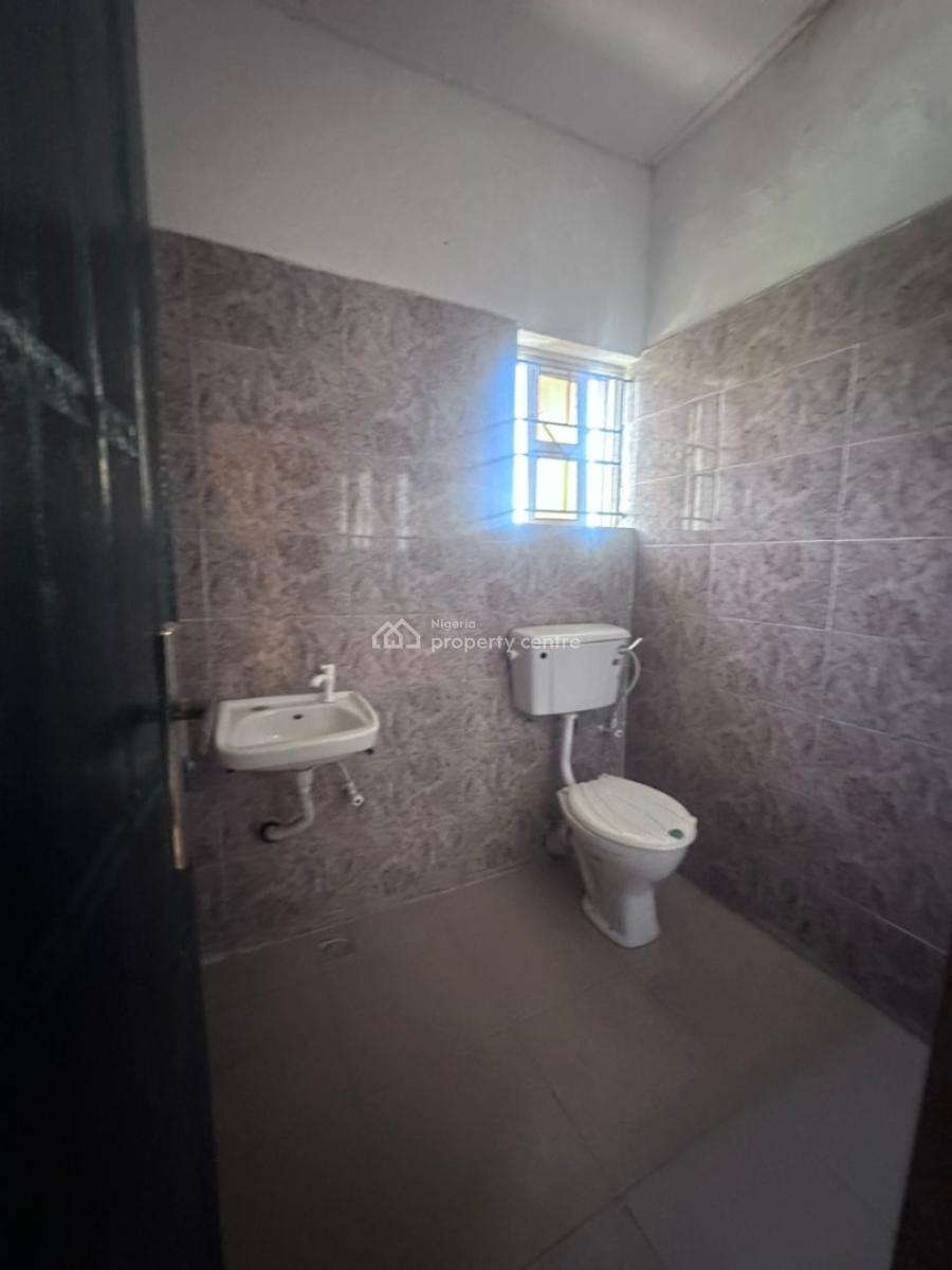 3bedroom Flat All Rooms En Suit, Buknor Estate, Oke Afa, Isolo, Lagos, Flat / Apartment for Rent