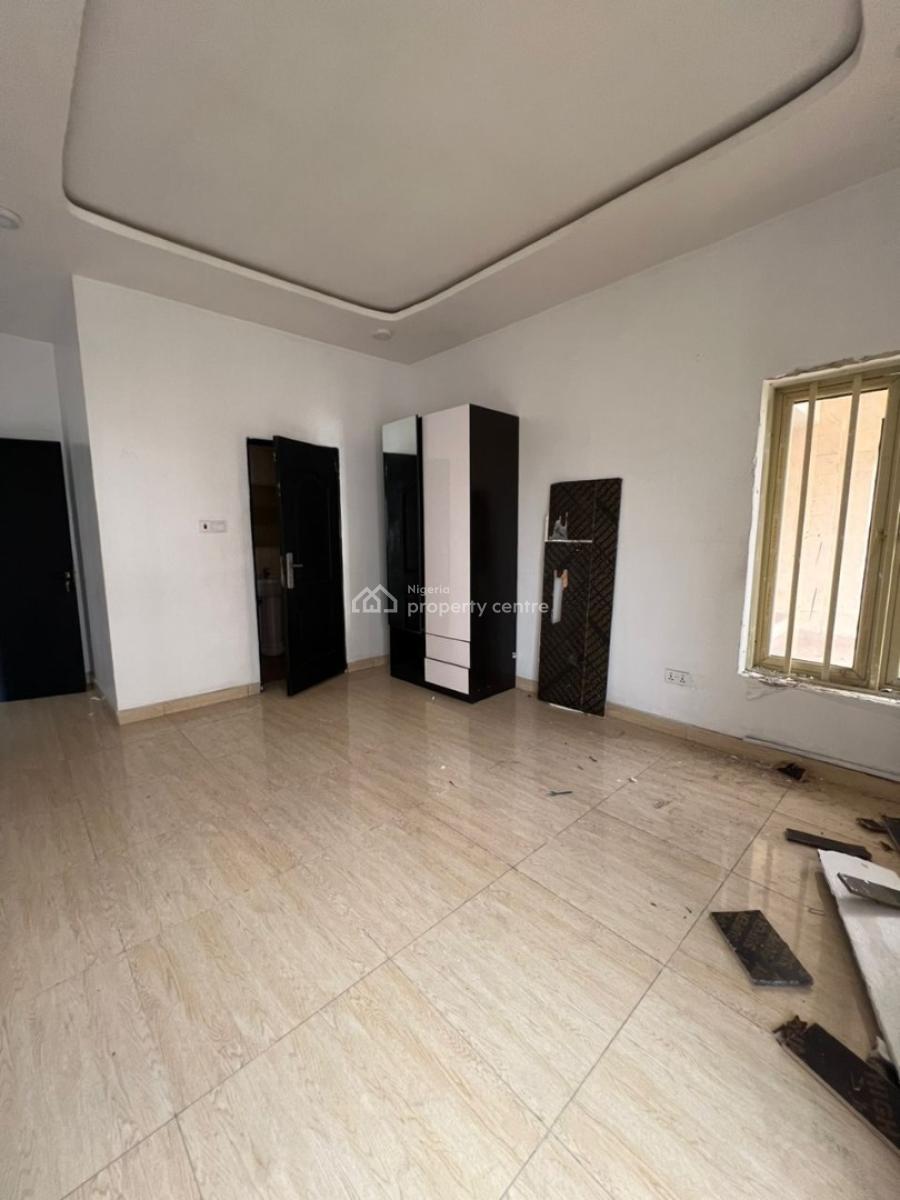 Beautiful 2 Bedroom Apartment + Pool & Elevator in a Secure Estate, Ikate, Lekki, Lagos, Flat / Apartment for Sale