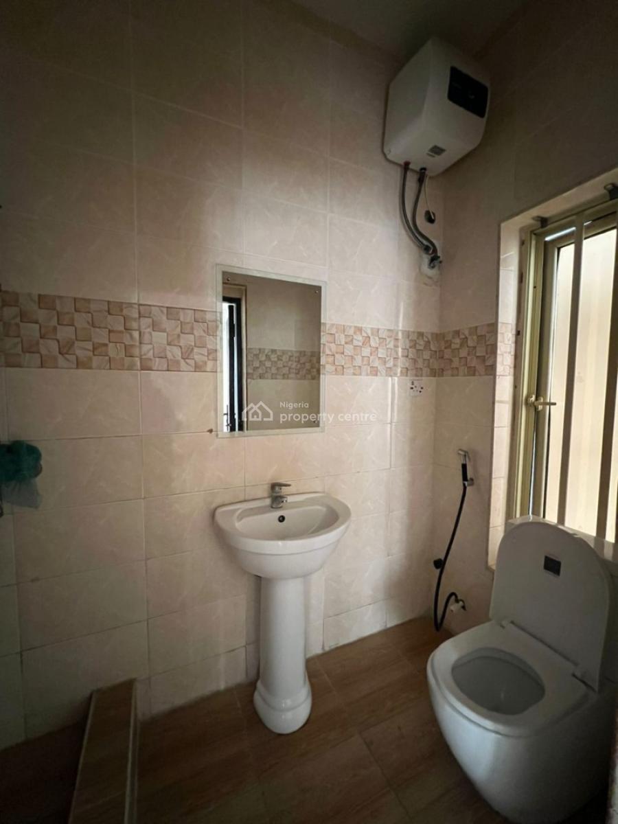 Beautiful 2 Bedroom Apartment + Pool & Elevator in a Secure Estate, Ikate, Lekki, Lagos, Flat / Apartment for Sale