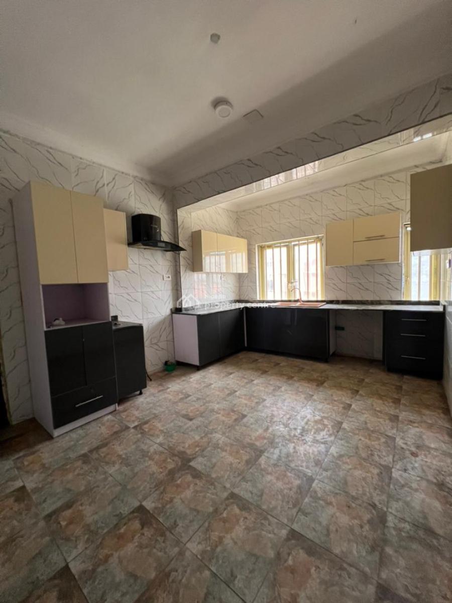 Elegant 3 Bedroom Apartment with Bq & Pool in a Secure Estate, Ikate, Lekki, Lagos, Flat / Apartment for Sale