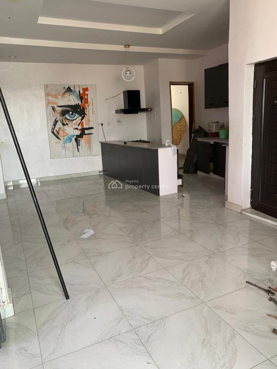 Spacious and Neat 3 Bedroom Apy, Ologolo, Lekki, Lagos, Flat / Apartment for Rent