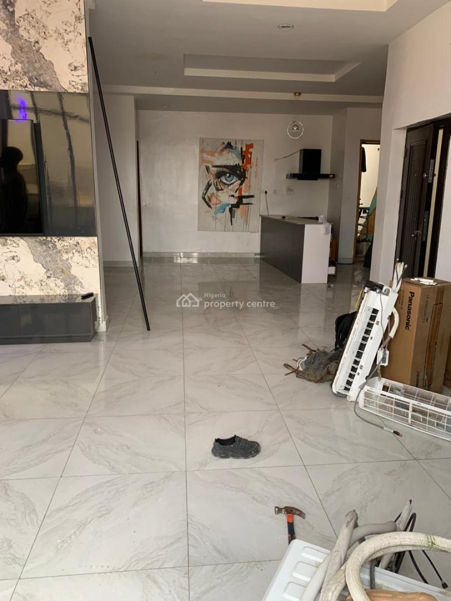 Spacious and Neat 3 Bedroom Apy, Ologolo, Lekki, Lagos, Flat / Apartment for Rent