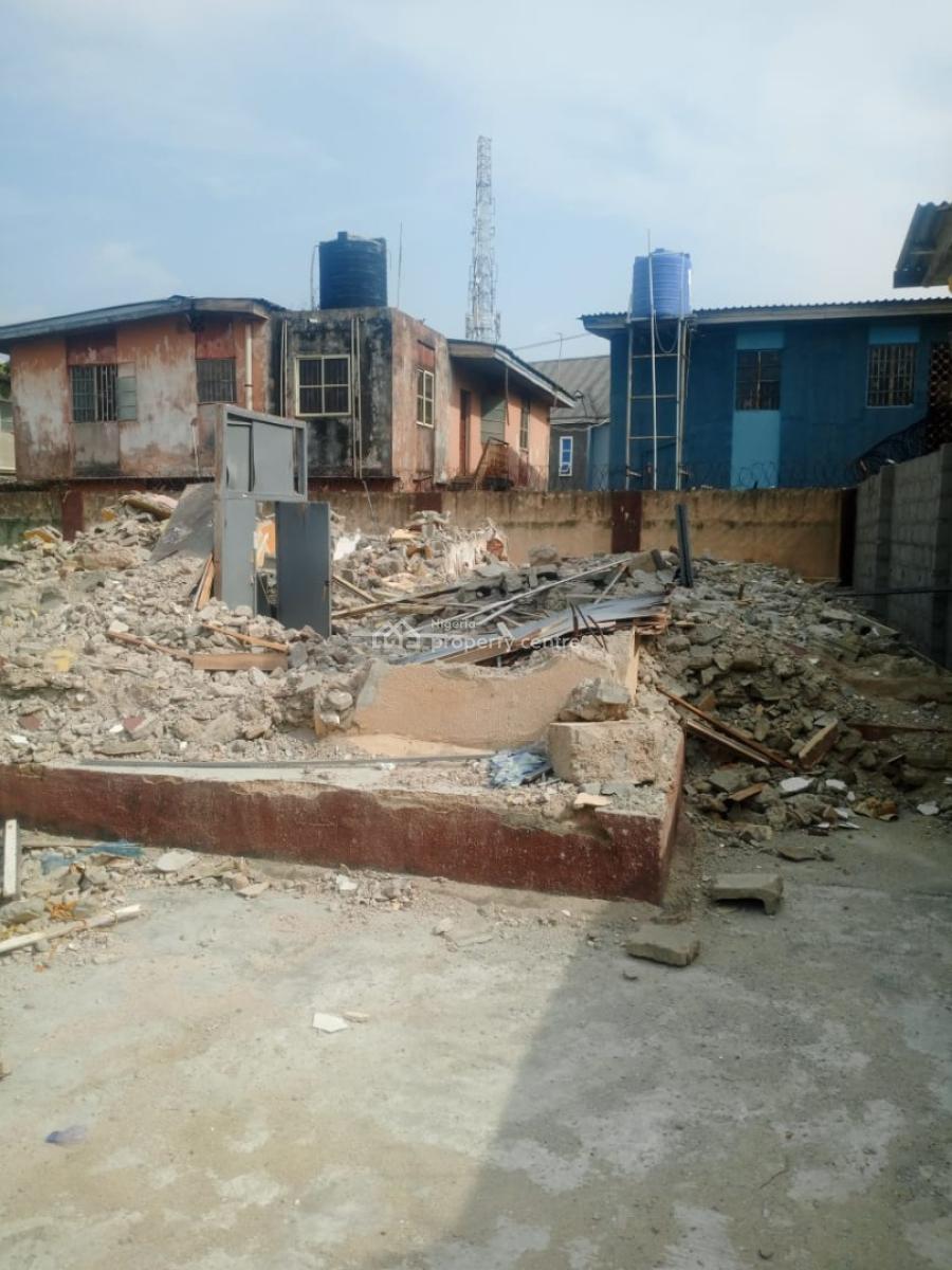 a Mixed Use  Land Measuring 830sqm, Off Shobo Bus Stop Akowonjo Rd, Alimosho, Lagos, Mixed-use Land for Sale