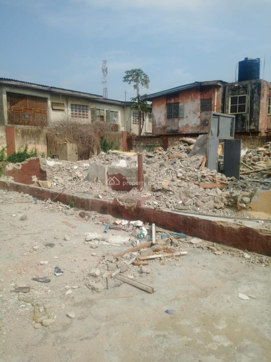 a Mixed Use  Land Measuring 830sqm, Off Shobo Bus Stop Akowonjo Rd, Alimosho, Lagos, Mixed-use Land for Sale