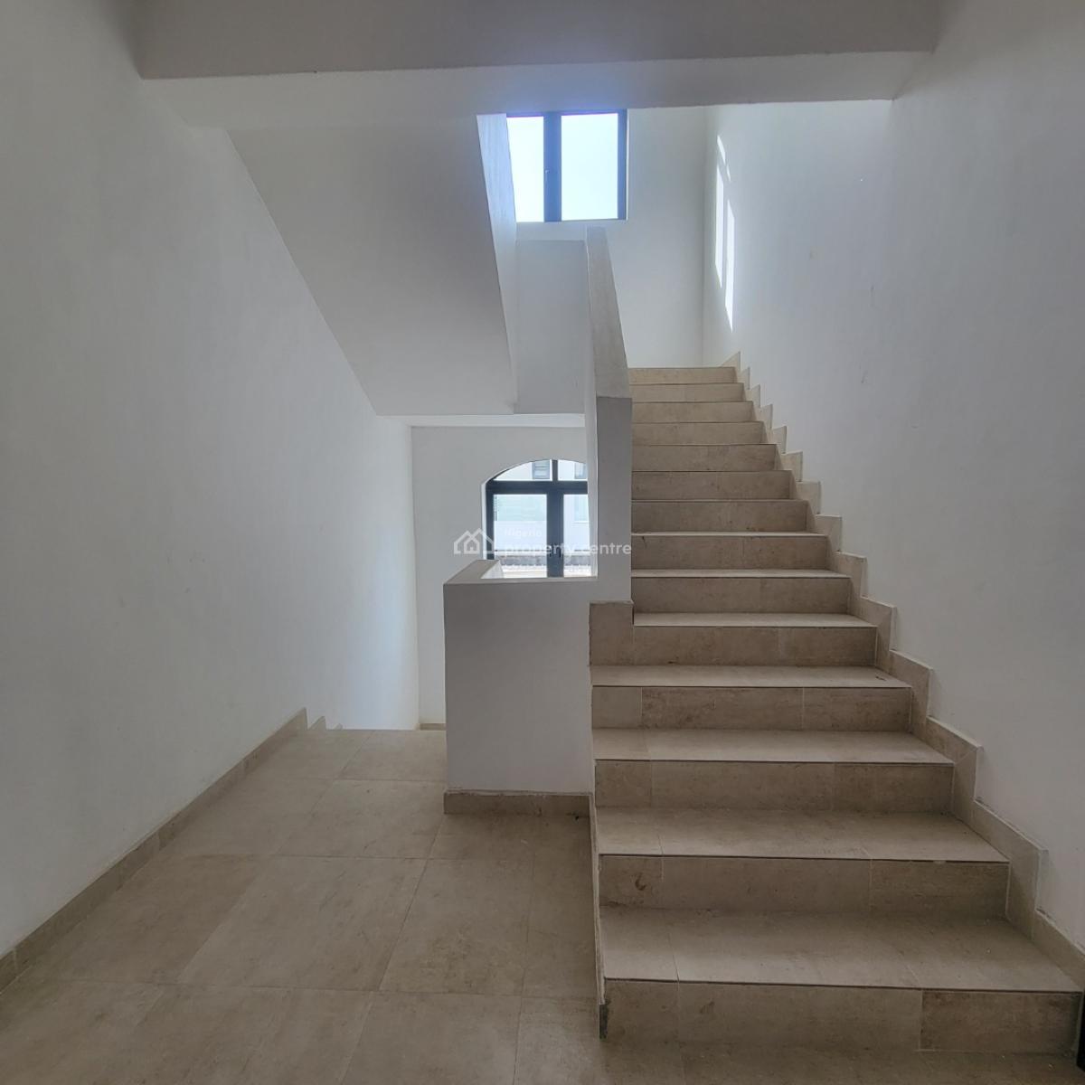 Lovely 2bedroom Bedroom Apartment with a Pool,elevator and Bq, Lekki Phase 1, Lekki, Lagos, Flat / Apartment for Rent