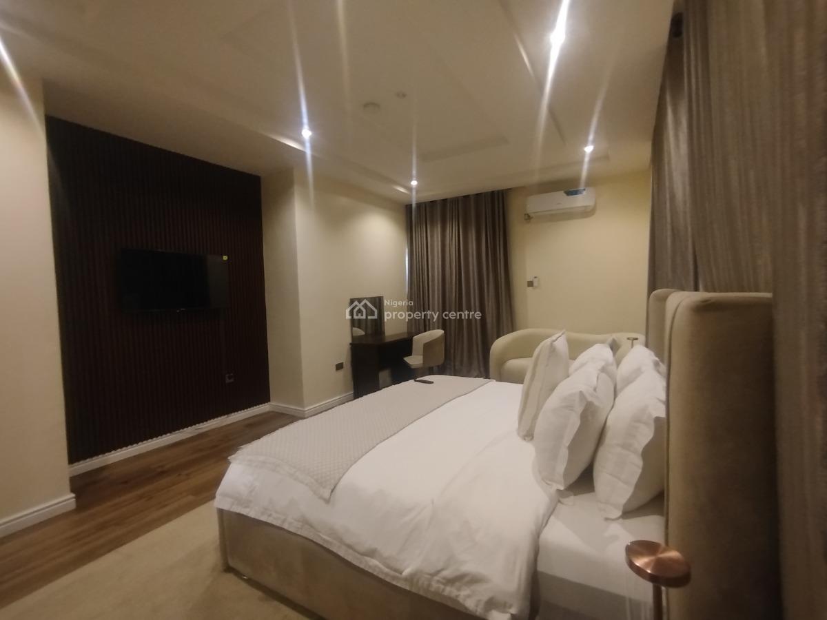 Tastefully Finished 5 Bedroom Fully Detached House with 2 Rooms Bq, Elf Bus Stop Pinnacle Filling Station, Lekki Phase 1, Lekki, Lagos, Office Space for Rent